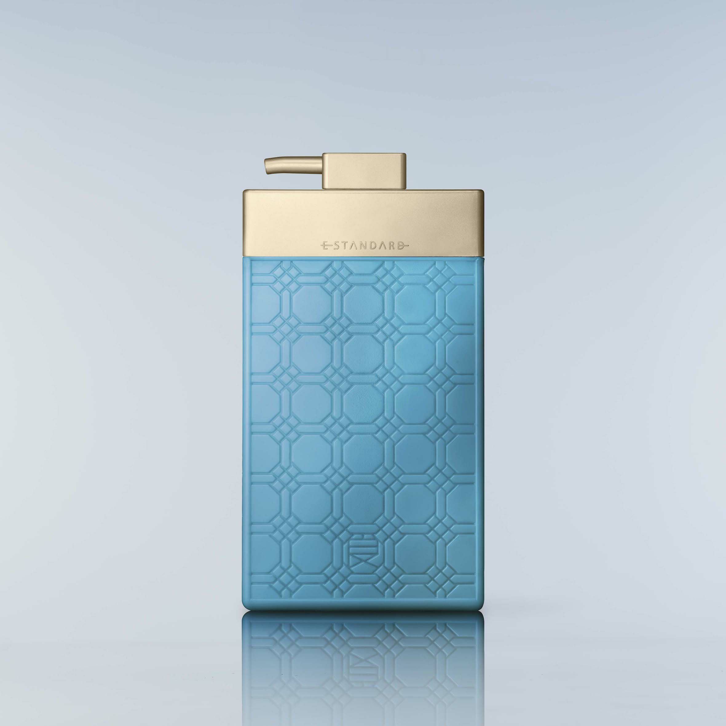 イイスタンダード トリートメント スカルプ 600mL | Canow Online Store