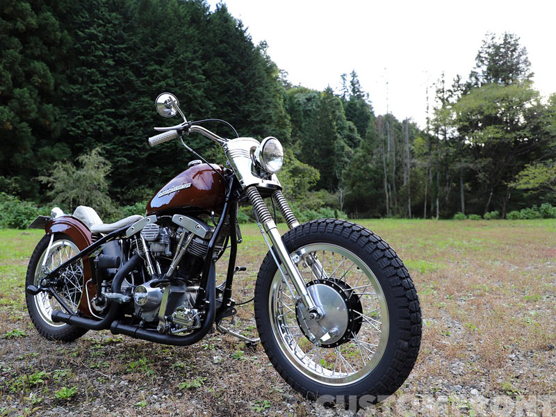 ハーレー ショベルチョッパー FLH 1982のボバーカスタム・モトリ