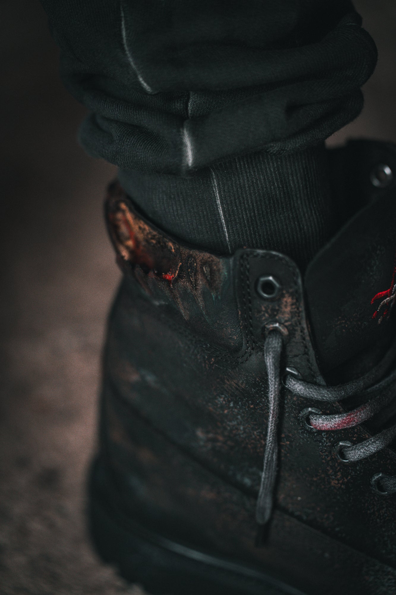 Damaged Usual Pants '24