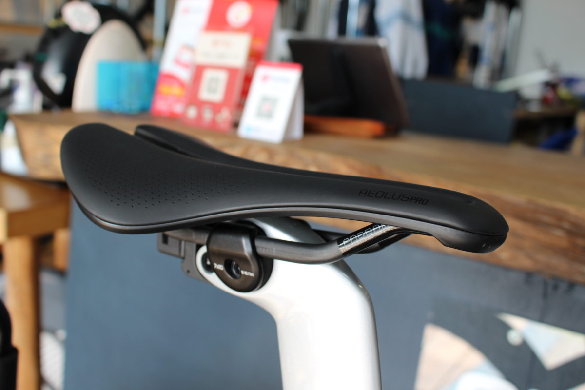 アイオロス プロ サドル使用してみました | サイクルストアファースト