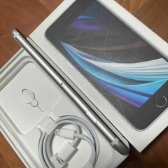 💥【極美品】💥iPhone SE 第2世代 64GB ホワイト SIMフリー バッテリー94%
