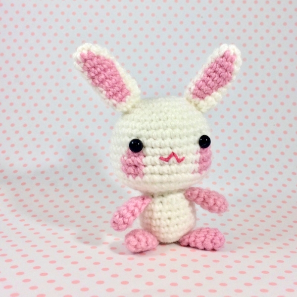 Teeny Tiny Sakura Cherry Blossom Bunny amigurumi pattern