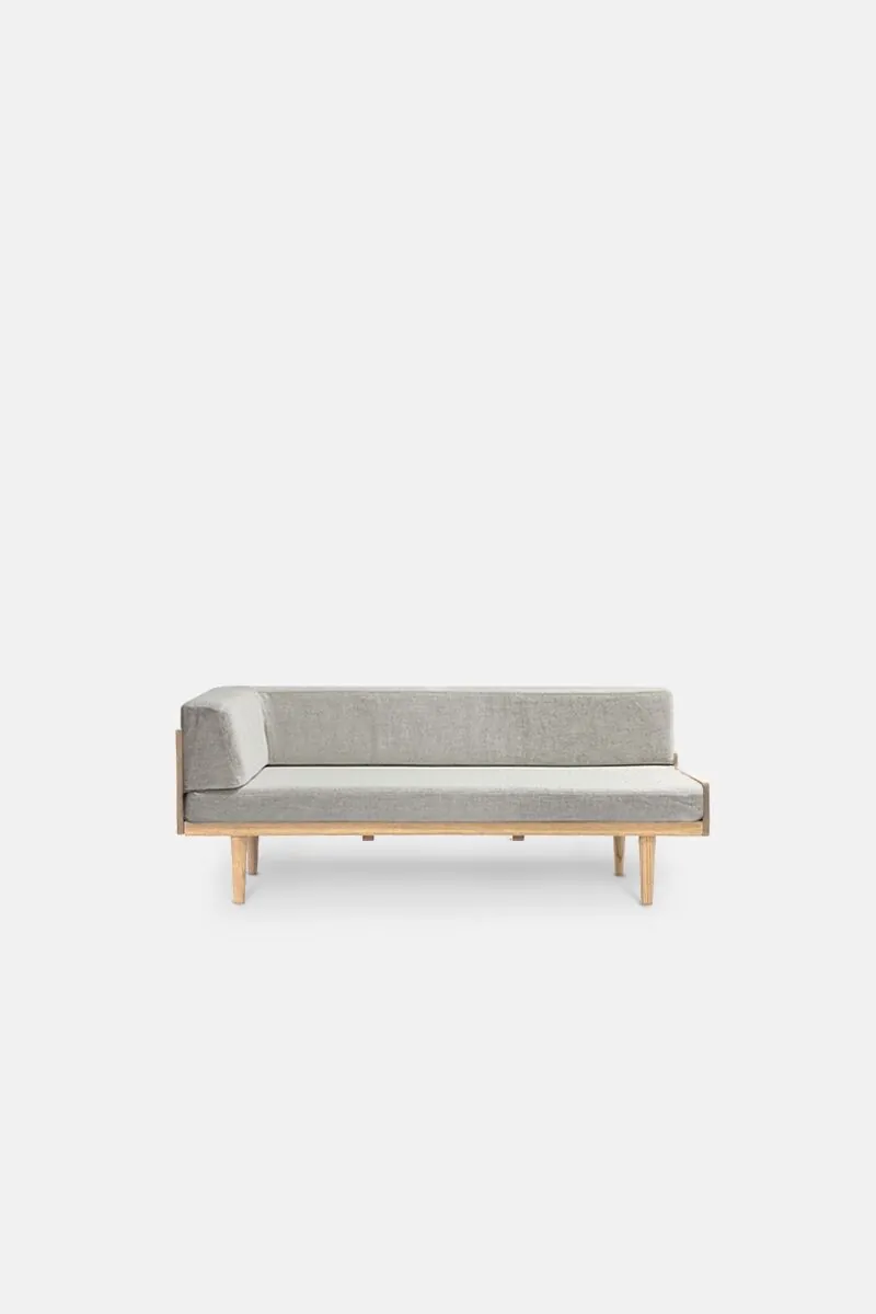 MOMO NATURAL | モモ ナチュラル - オフィシャルサイト DAY SOFA | ONE