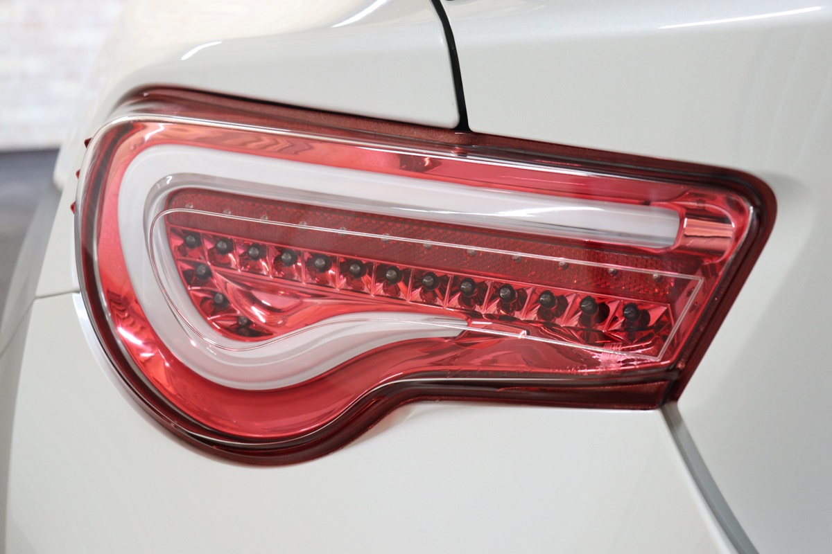 H25 86 2.0GT 5.2万km レイズTE37 18AW VARISカーボンエアロ GT