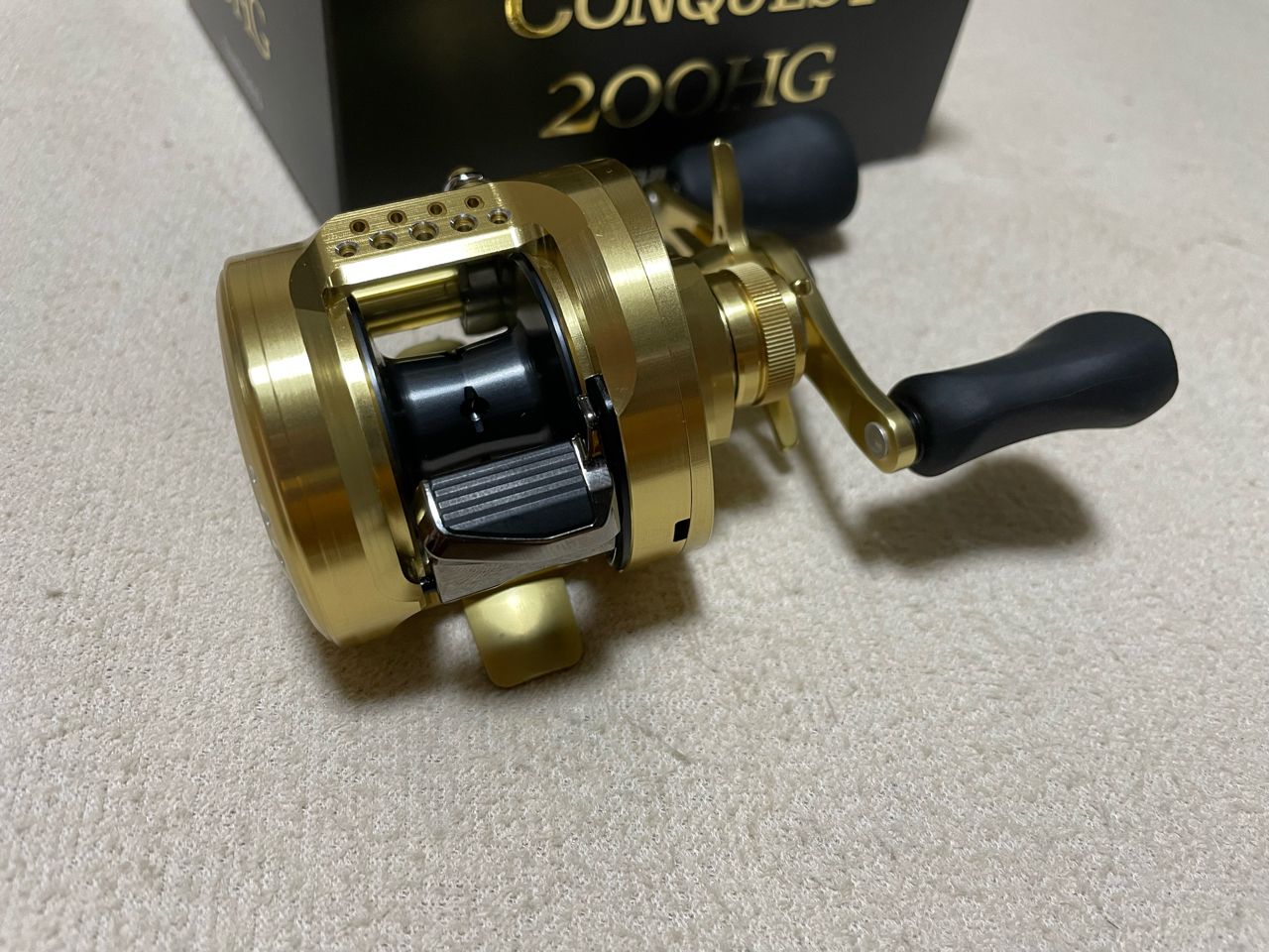 SHIMANO 21カルカッタコンクエスト 200HG RIGHTの最安値・インプレ