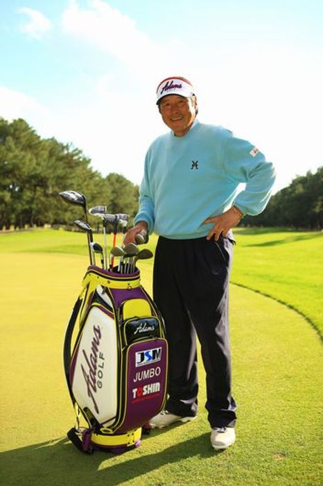 アダムスが“ジャンボカラー”の限定バッグ・アクセサリーを発売