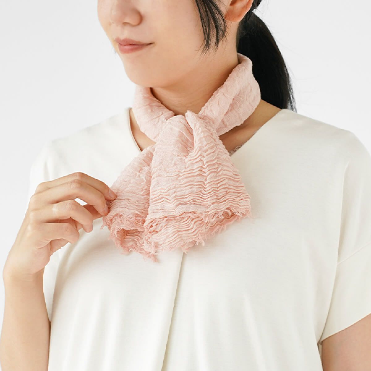 絹屋 シルクと綿のコンパクトストール | DAIGO official shop