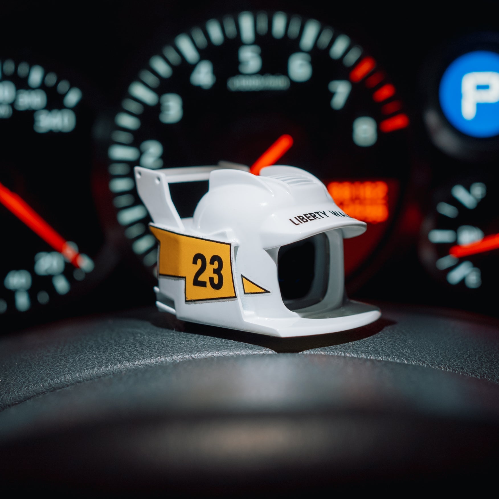 LIBERTYWALK MOCHI SUPER SILHOUETTE S15 SILVIA HELMET