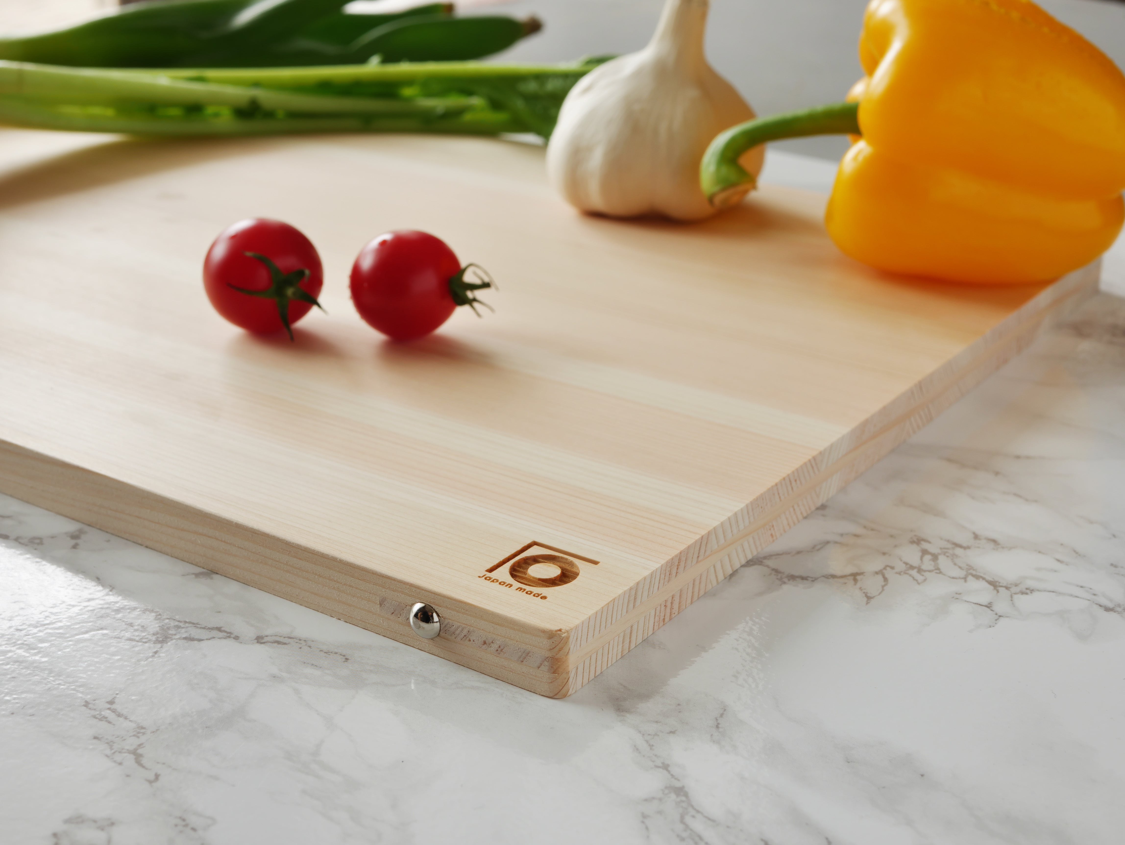 日々道具 四万十ひのきのスタンド付まな板(S) | NORITZ DAYS