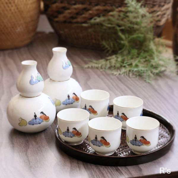 深川製磁 酒器揃え 徳利2本と盃5個セット 人物画 未使用品（フ4967