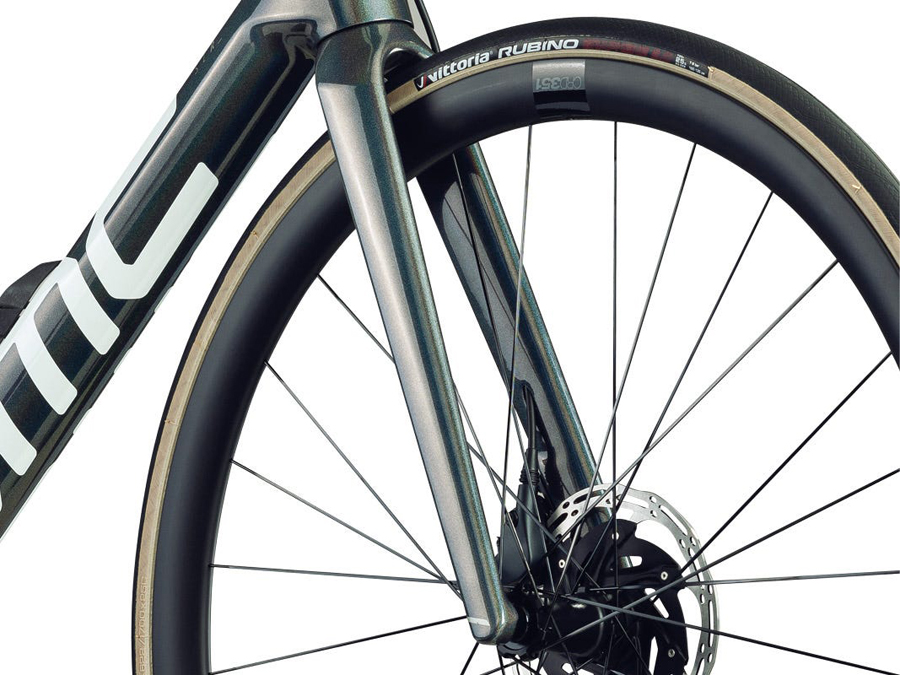 Teammachine SLR JP TWO｜BMC Switzerland 日本公式Webサイト