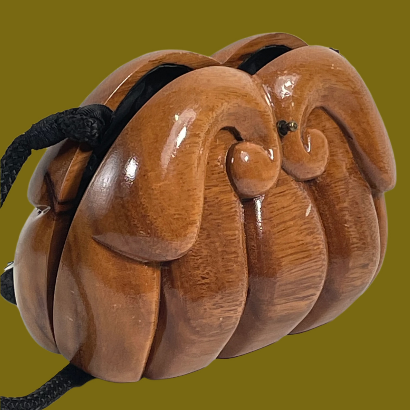 Vintage Timmy Woods Beverly Hills Hand Carved Acacia Wood Handbag