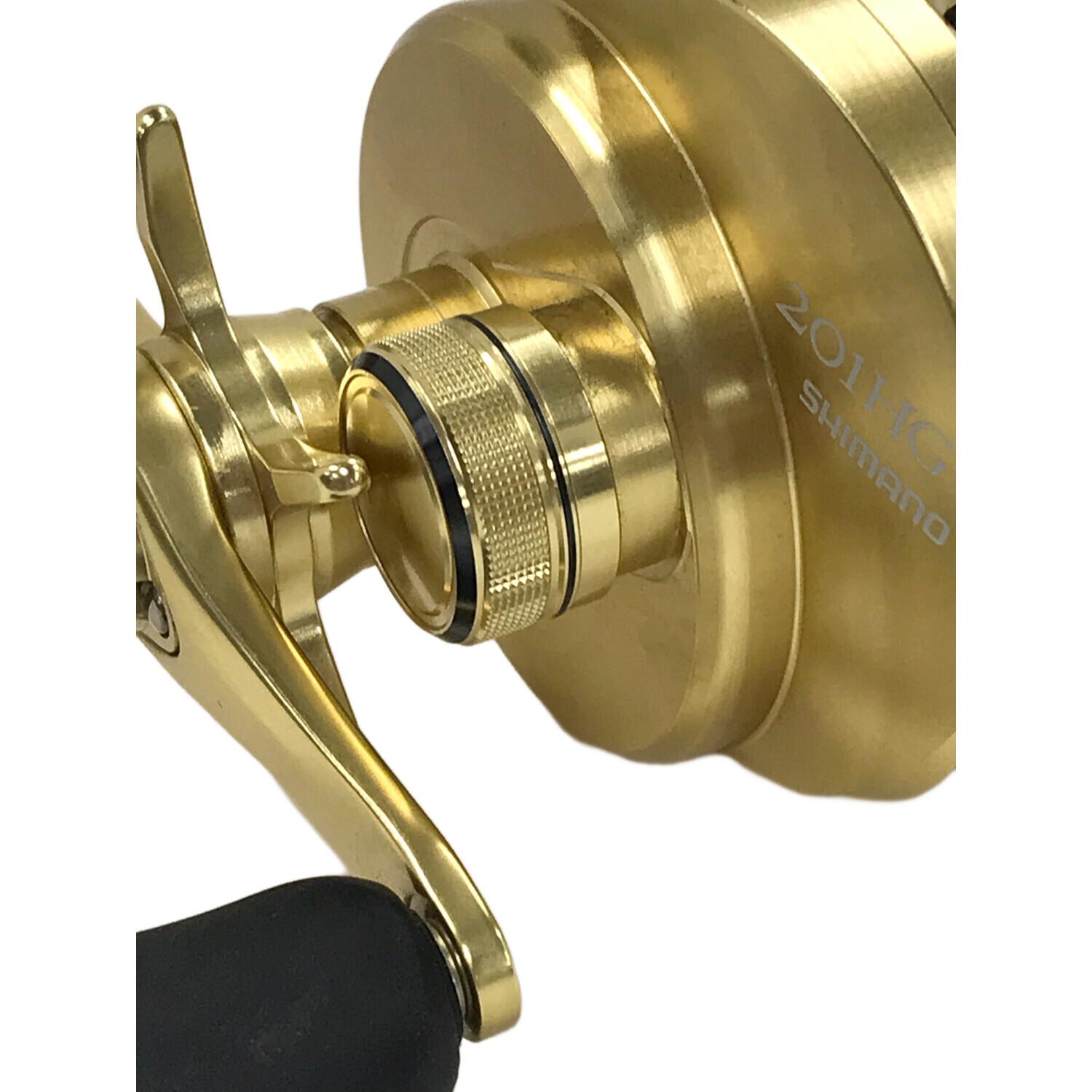 SHIMANO (シマノ) ベイトリール 15 CALCUTTA CONQUEST （カルカッタ