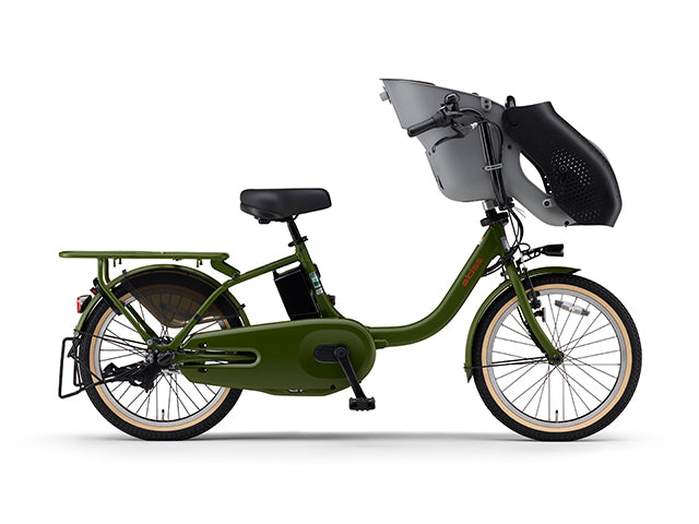 lineup_pict_kiss_2025_003.jpg?