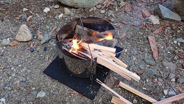 RSR Naturestove」がイイ感じ！キャンツーやソロ・デュオキャンに最適