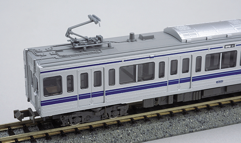 西武6000系 6101編成タイプ シングルアームパンタグラフ搭載編成 – 新