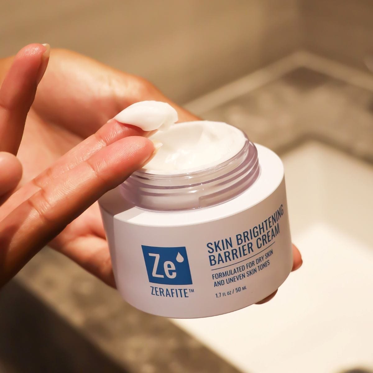 ZERAFITE Skin Brightening Barrier Cream | Hydrate, Brighten