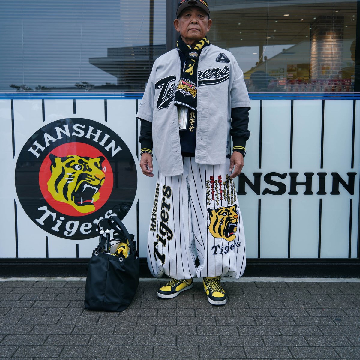 palace-newstore-4-d7cc01be-