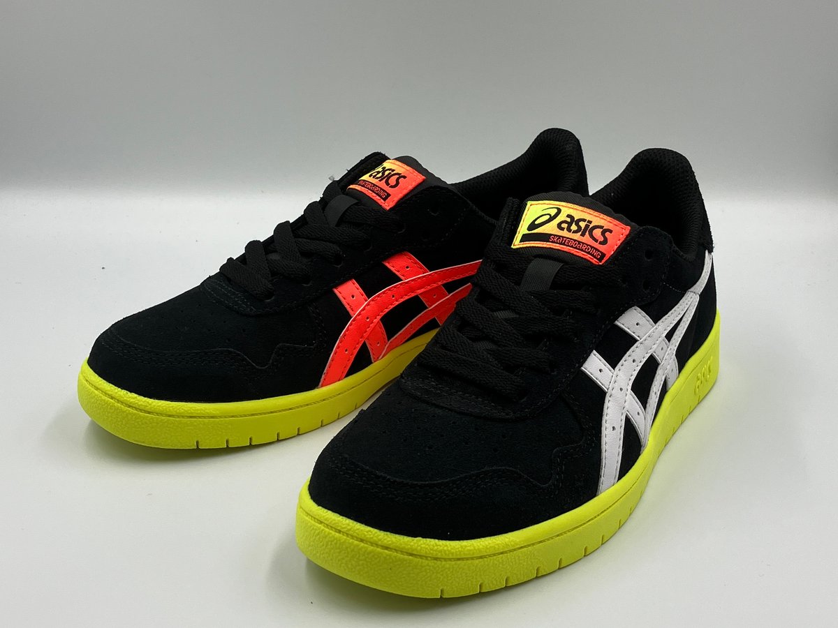 銀メダルの赤間凛音選手着用で脚光、スケボーシューズに後発参入した