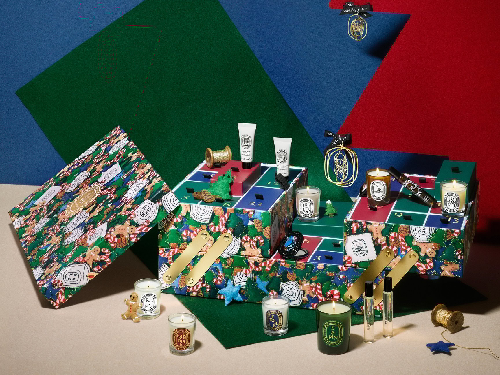 2024年クリスマスコフレ】ディプティック：新作キャンドル3種入りの