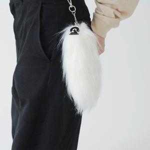 DUSTCELL】ファーキーホルダー／WHITE／DUSTCELL LIVE 2025「月の裏