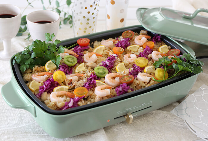 ホットプレート グランデサイズのレシピ おこげが美味しい塩麴ピラフ