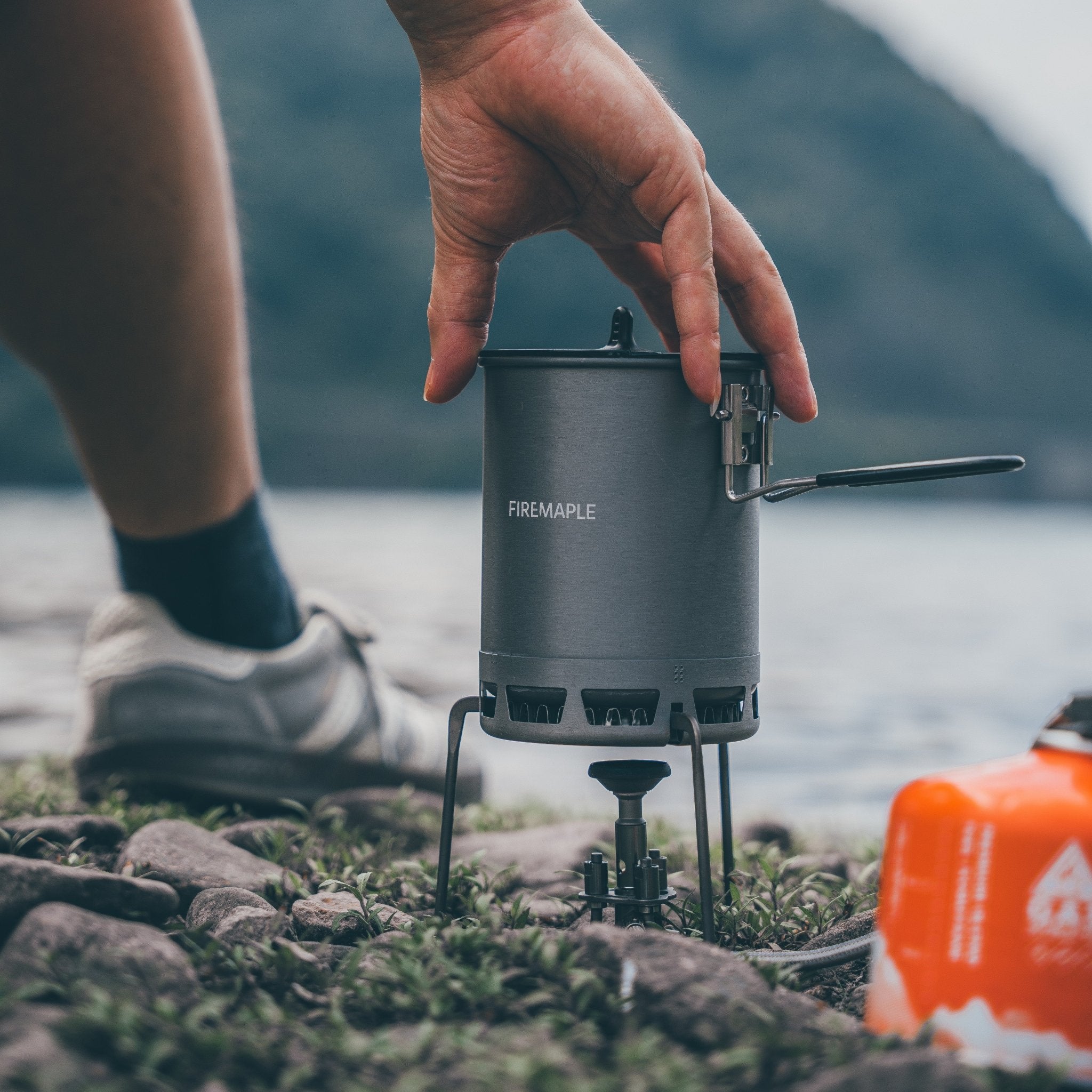 Petrel Titanium Ultralight Backpack Stove – Fire Maple