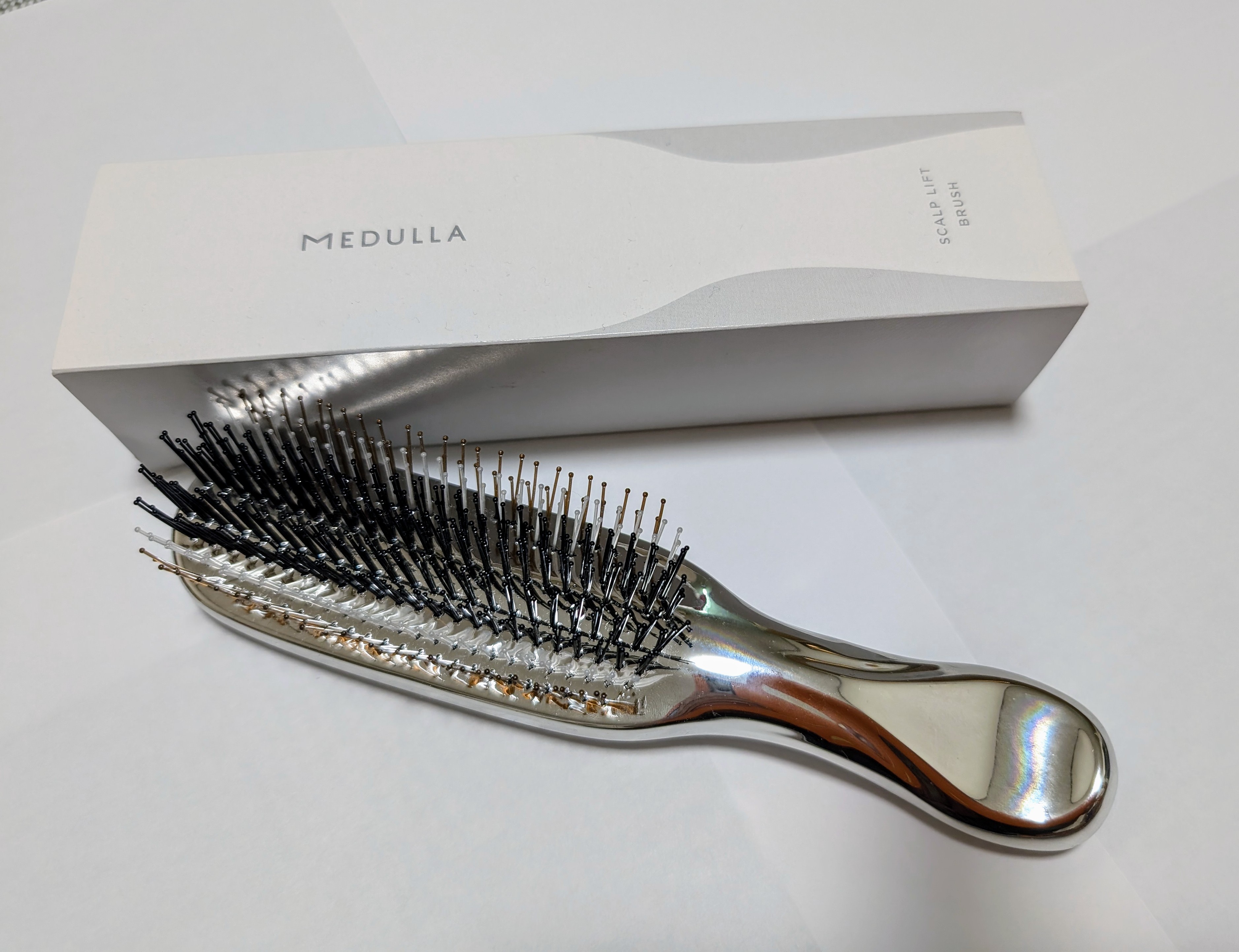 メデュラ(MEDULLA) / MEDULLA SCALP LIFT BRUSH (スカルプリフトブラシ