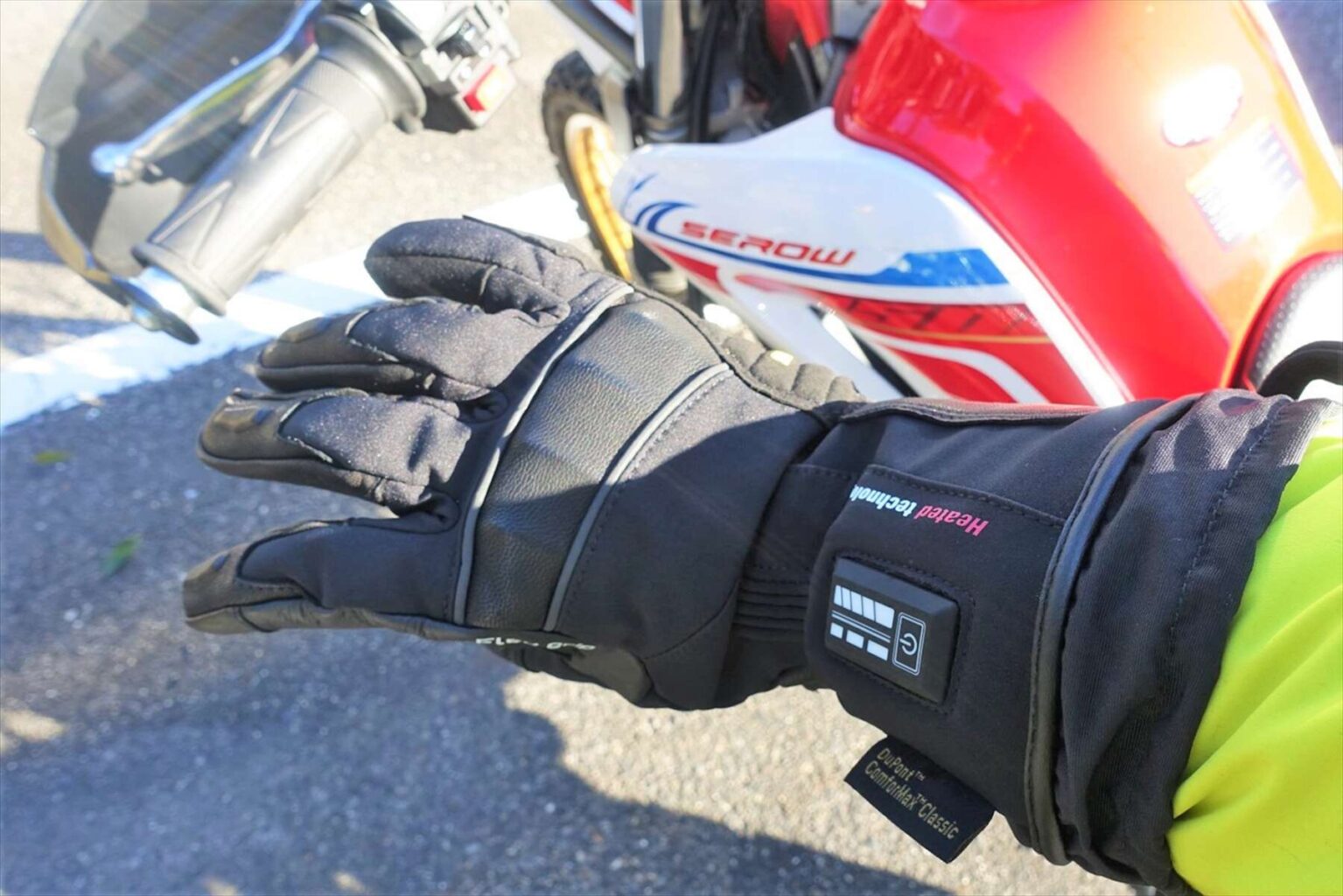 レッドバロンの電熱グローブ『ゼロスグラブ ヒート2』を実際に使って