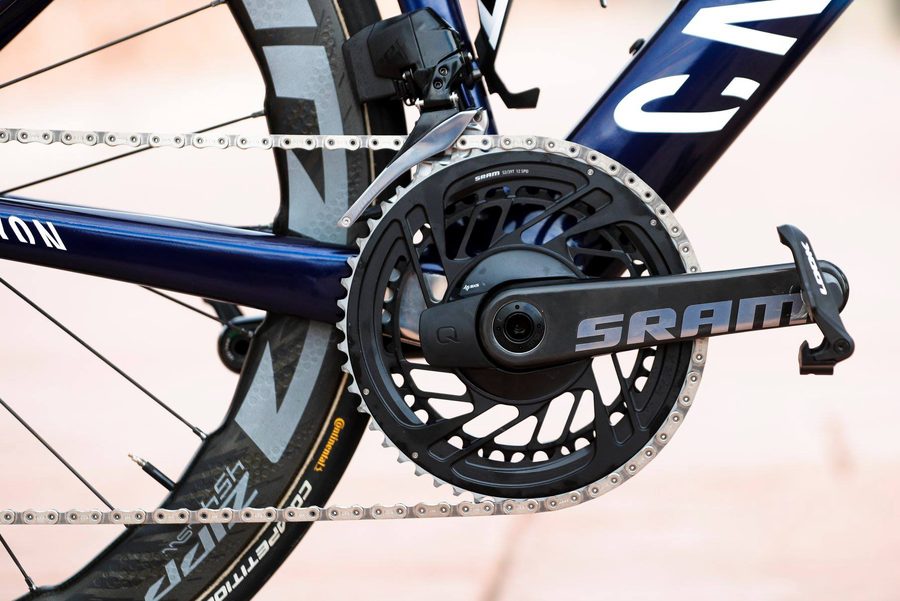 Red eTap AXSパワーメーター内蔵チェーンリングのに新サイズ｜SRAM