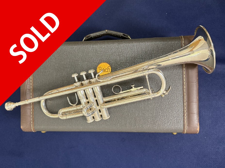 Bach TR200 トランペット 本体 ケース付き Bach TR200 トランペット
