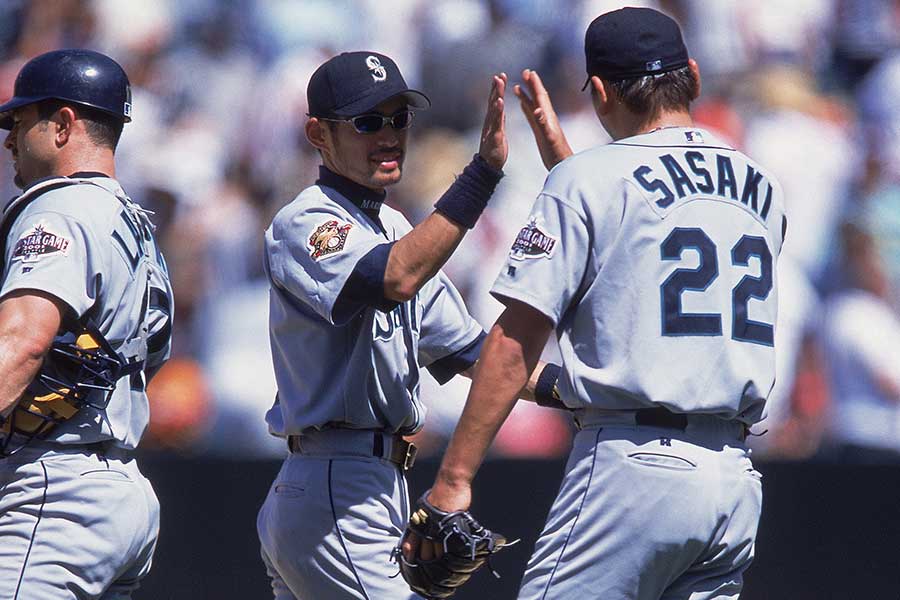 大魔神・佐々木は「史上最高の抑え投手」 イチローとの懐かしの2S写真