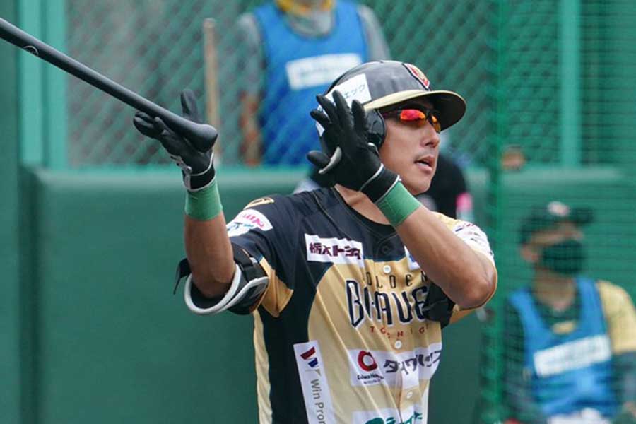 元鷹・川崎宗則、40歳も現役続行！ BC栃木が契約発表「僕と会いま
