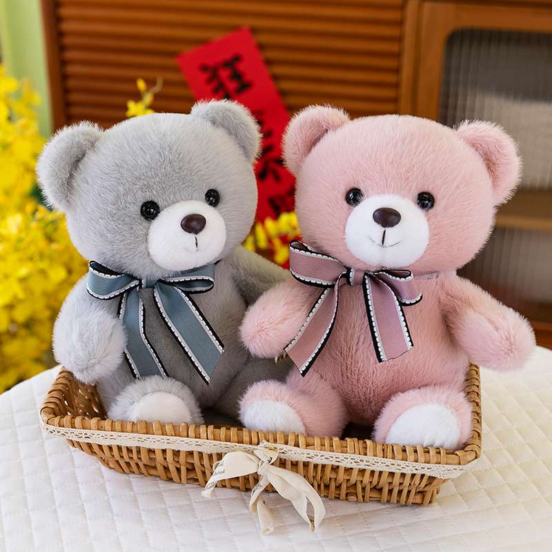 カラフルでかわいい人気なくまのぬいぐるみ15選！クマ好きにおすすめの