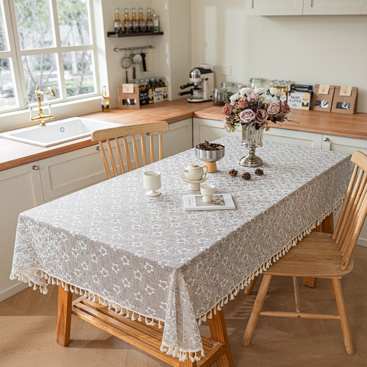 テーブルクロス 花柄刺繍レース布タッセル付きテーブルクロス 布