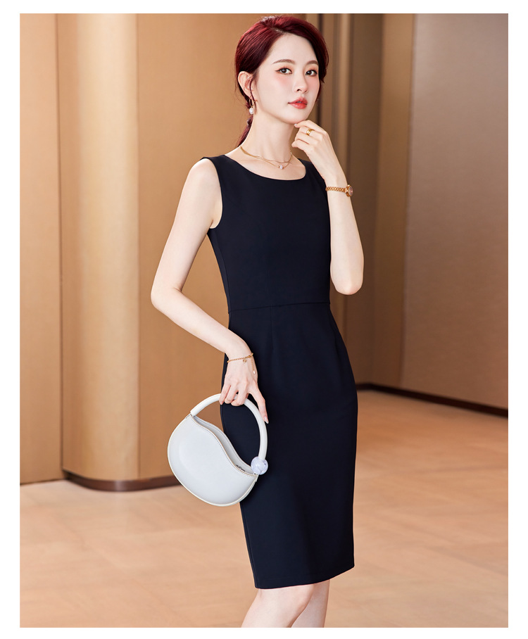 黒ドレス ひざ丈 ワンピース フォーマル ノースリーブ 洗練 シンプル