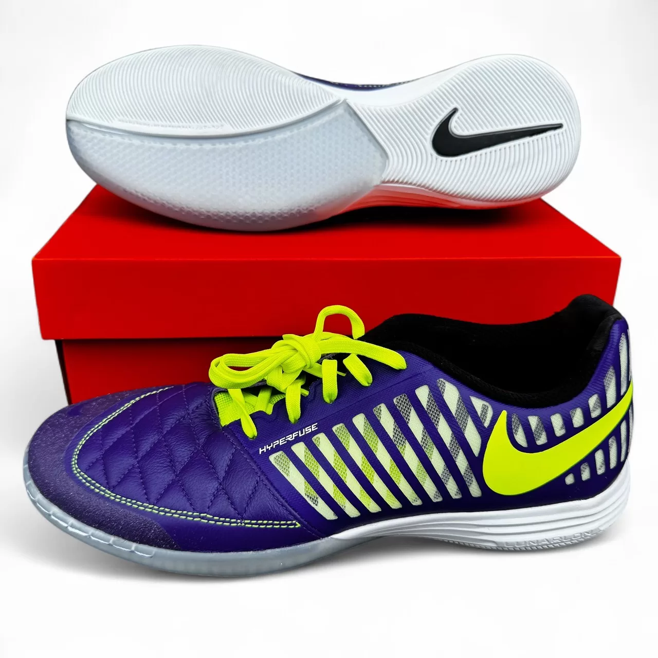 Nikeの商品一覧 | フットサルショップ FIVE(ファイブ)