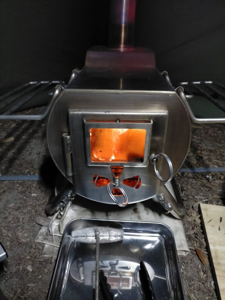 憧れ”G-stoveの薪ストーブをレビュー！買って良かった～！