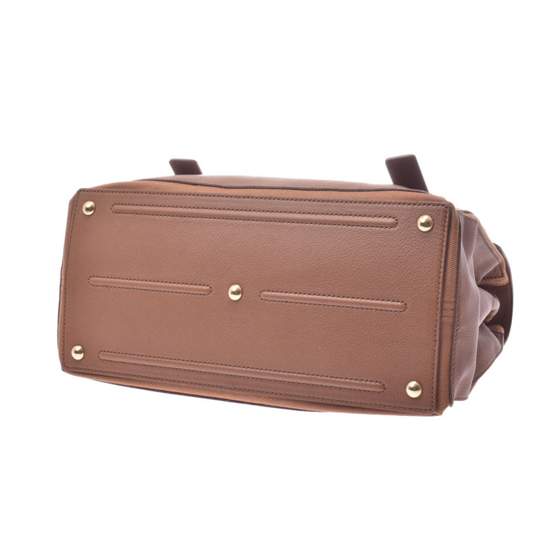 イヴサンローランミューズトゥ キャメル レディース カーフ