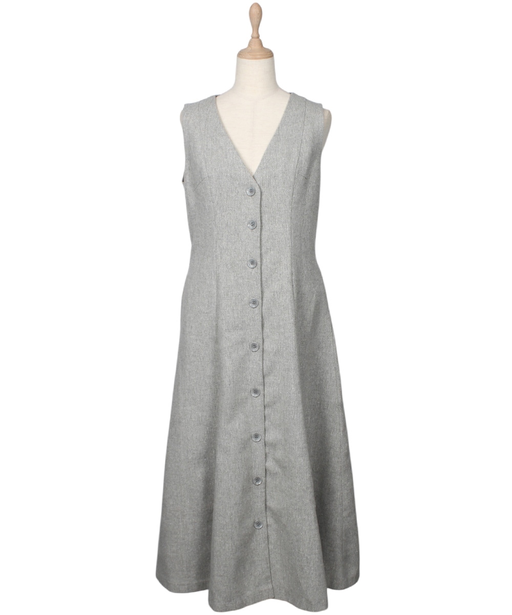 Holiday One-piece -信頼感と優美なシルエットにときめく、冬の