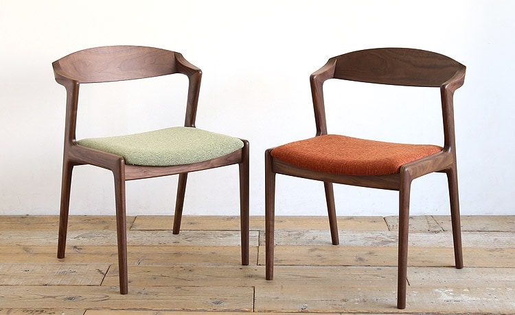 ユナ ダイニングチェア/椅子(セミアームチェア・ハーフアーム