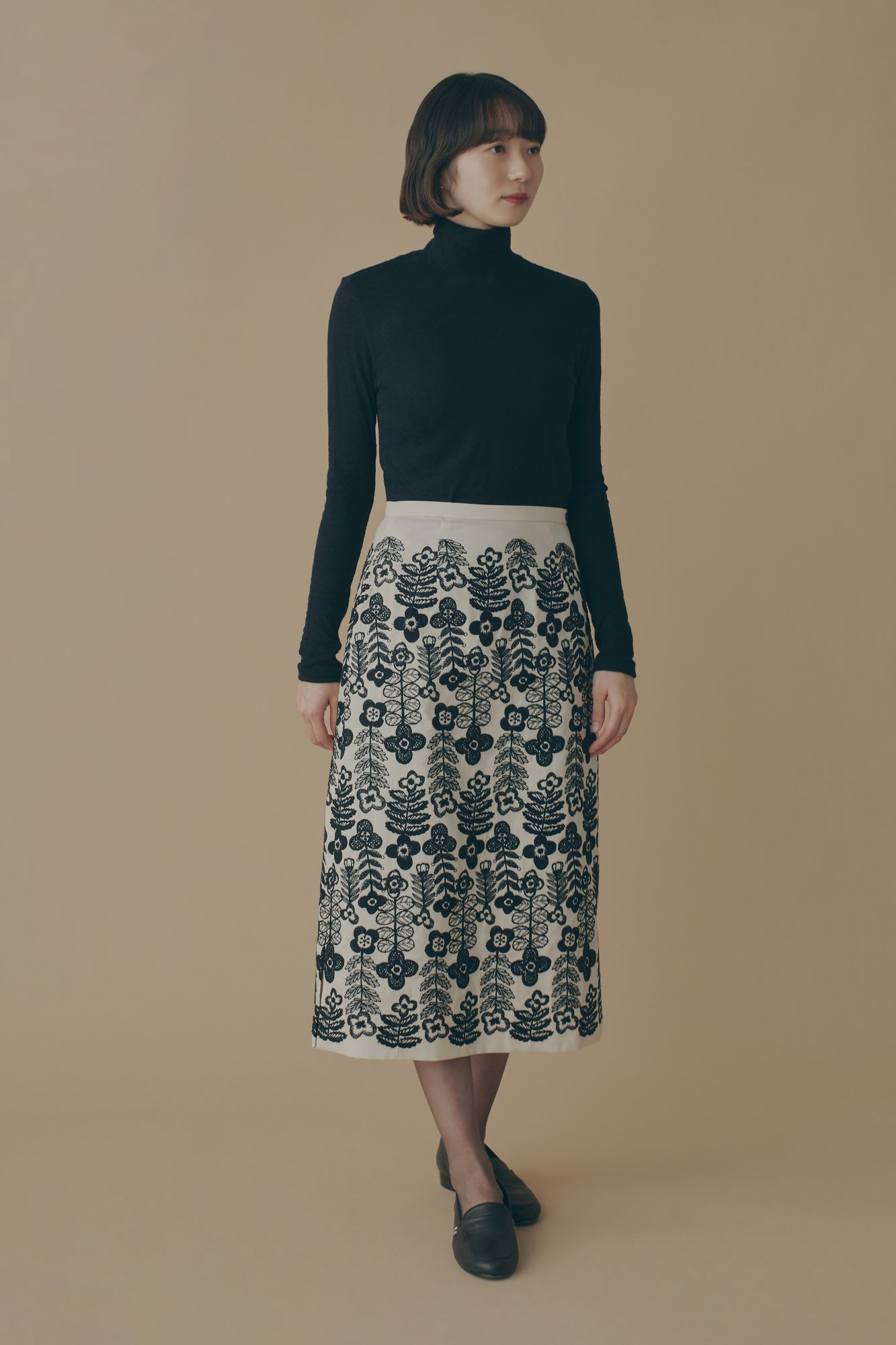 swing garden タイトスカート - minä perhonen