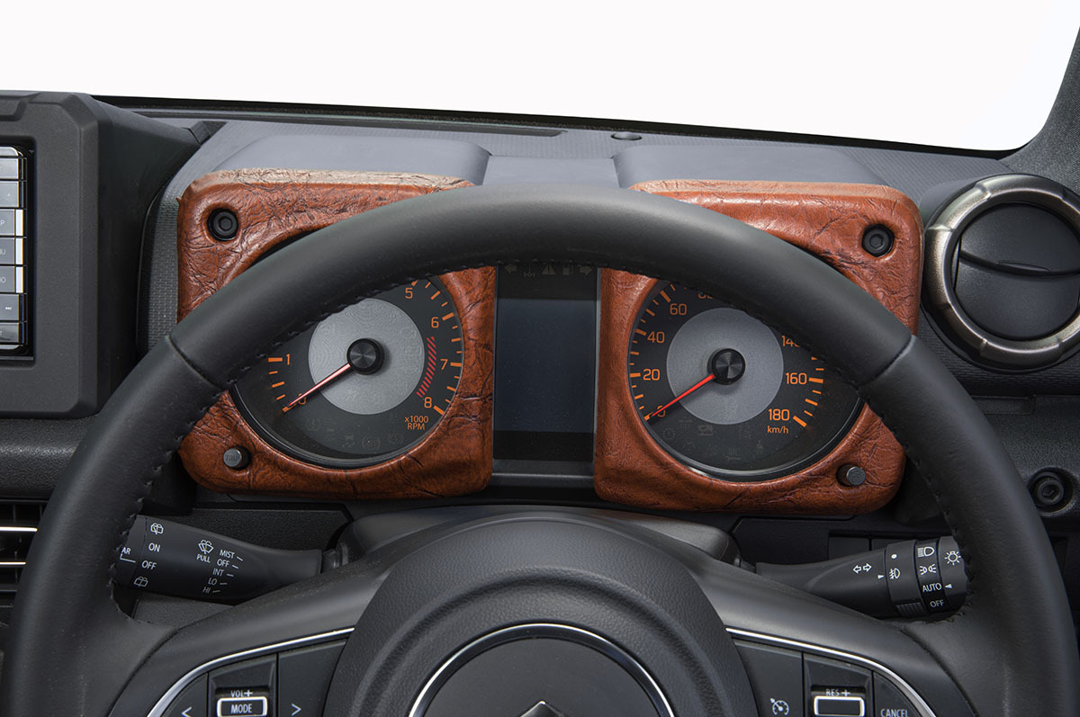 ジムニーJB64/JB74専用】メーターパネル左右2個セット アンティーク