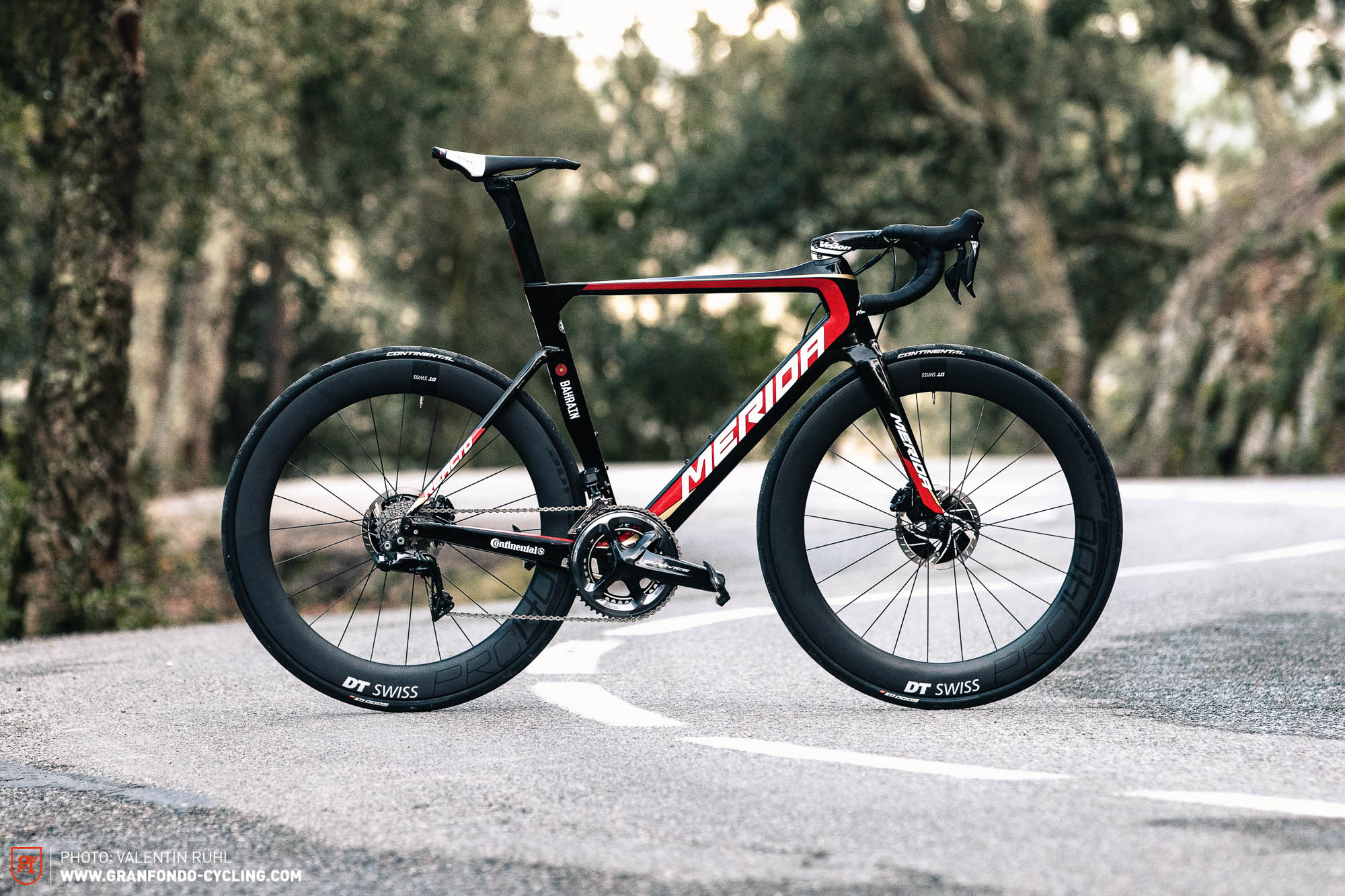 MERIDA REACTO DISC TEAM-E review | GRAN FONDO Cycling Magazine