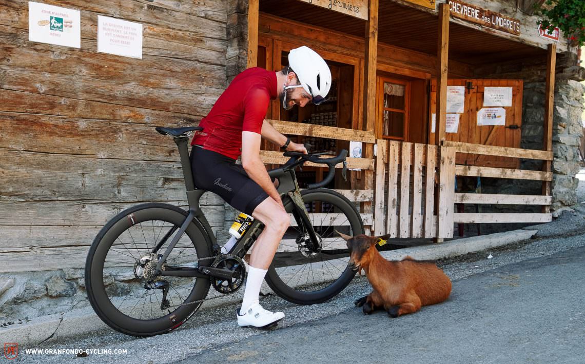 First review: New Cervélo S5 Ultegra Di2 2023 – The greatest aero