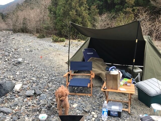 難燃素材を使って生産終了した米軍パップテントを再現 | Greenfield