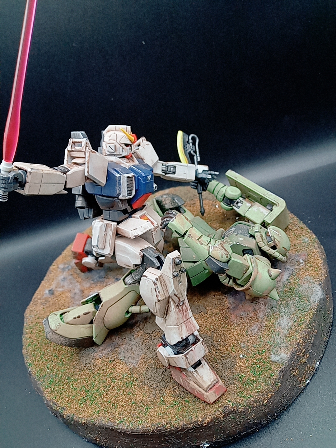 HGUC陸戦型ガンダムジオラマ