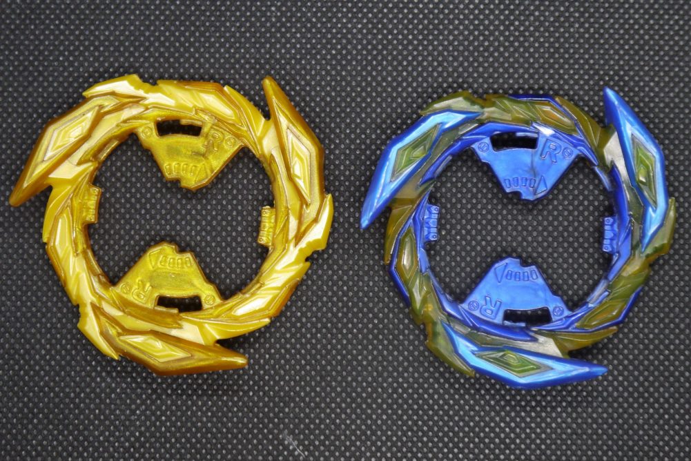 ベイブレードバースト超王】ブレイブソロモン 1D ゴールドVer. 開封