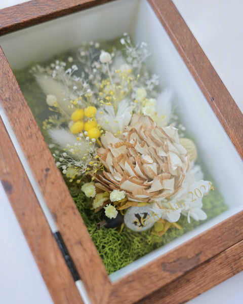 フラワーフォトフレーム 二つ折りM | natural – 花と木の実cocochiya