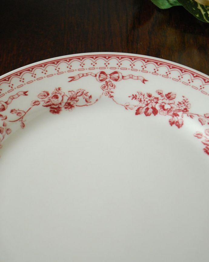 フランス雑貨、コントワール・ドゥ・ファミーユのデザートプレート